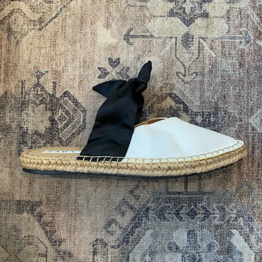 Limited Edition Zara Shoes - Sandals - Ribbon Slip Ons, Size 9